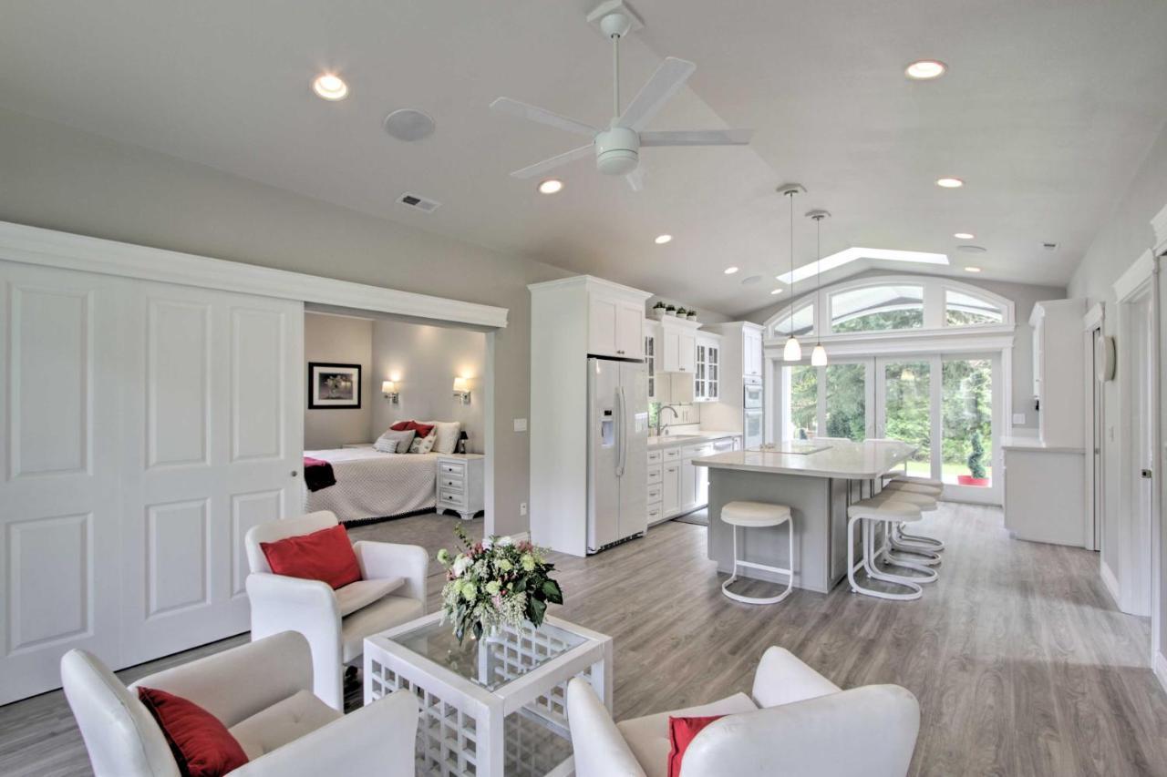 Contemporary Tacoma Cottage With Deck And Pond! מראה חיצוני תמונה
